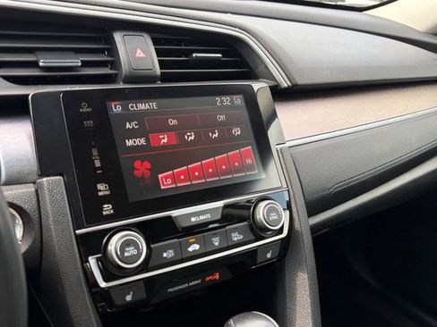 Used 2018 Honda Civic EX-L image 6