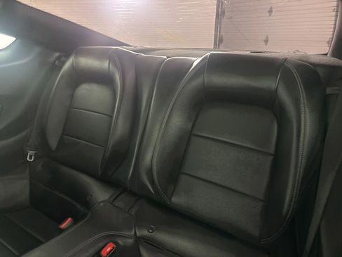 Used 2015 Ford Mustang GT Premium w/ Equipment Group 401A RWD image 19