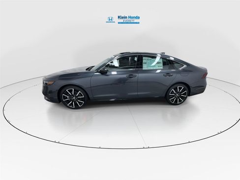 New 2026 Honda Accord Touring image 7