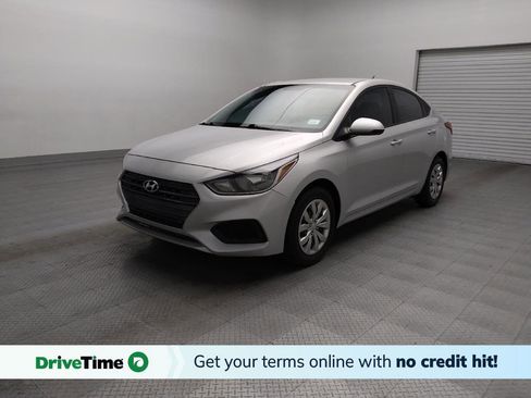 Used 2018 Hyundai Accent SE image 1