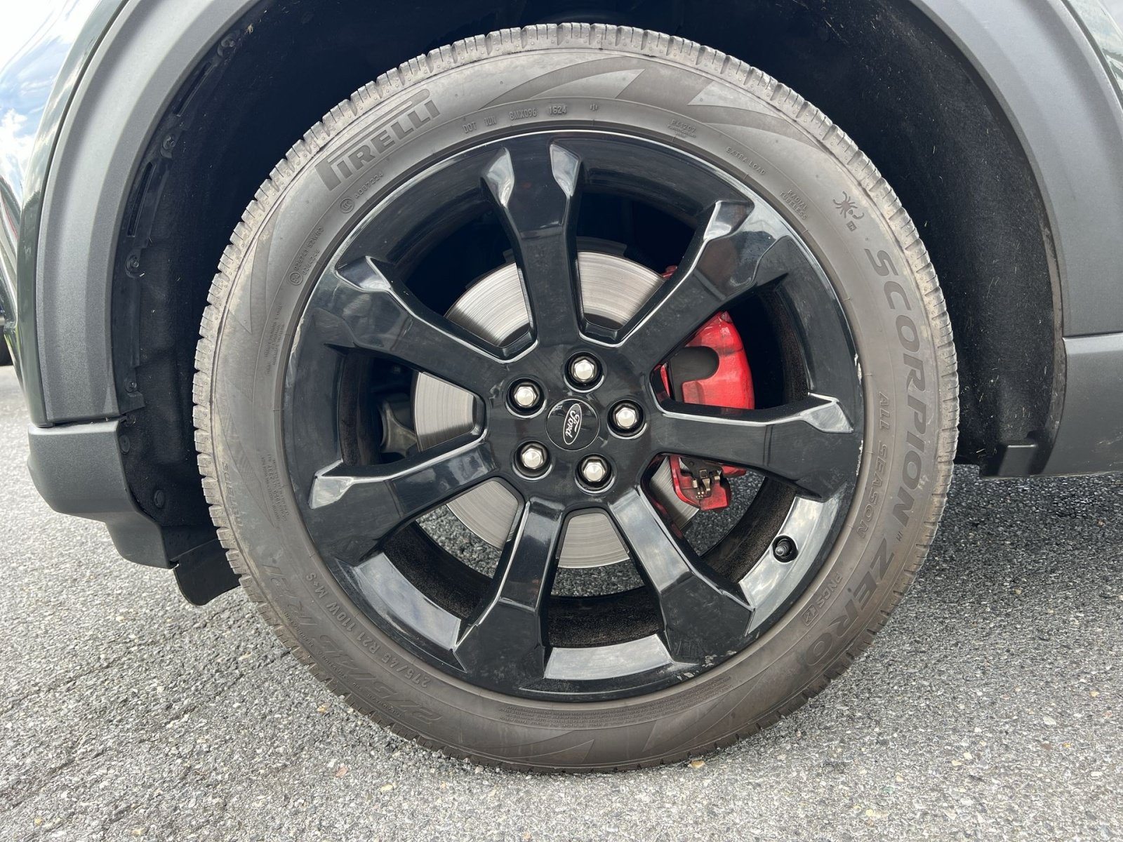 Used 2023 Ford Explorer ST w/ Equipment Group 401A AWD/4WD image 12