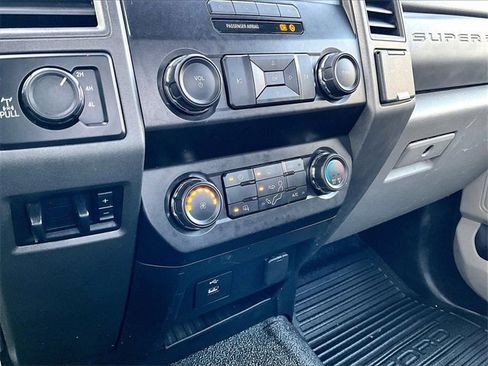 Used 2019 Ford F350 XL w/ XL Value Package image 25