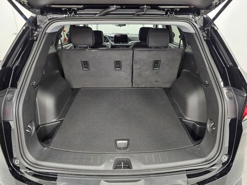 Used 2026 Chevrolet Blazer LT FWD image 25