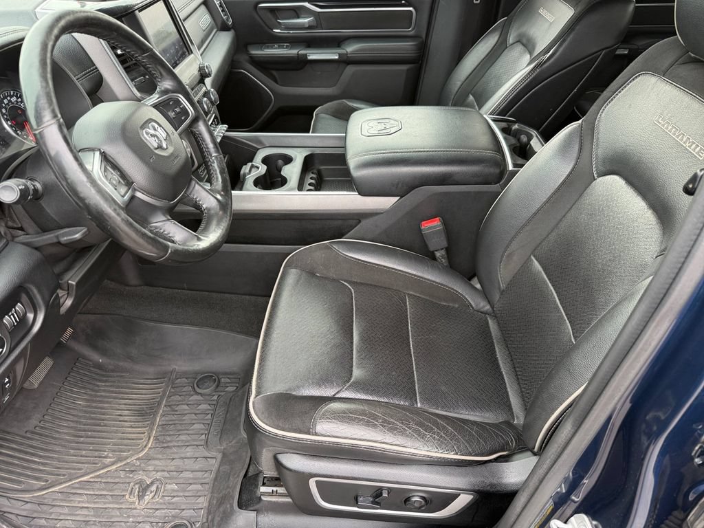 Used 2020 RAM 1500 Laramie w/ Sport Appearance Package AWD/4WD image 10