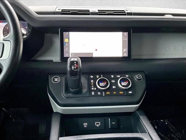 Used 2020 Land Rover Defender 110 SE AWD/4WD image 8