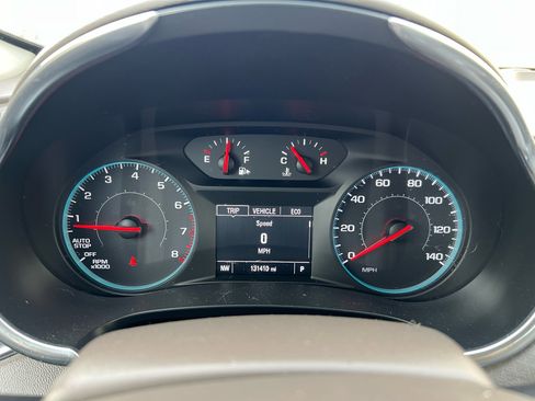 Used 2016 Chevrolet Malibu LT image 18