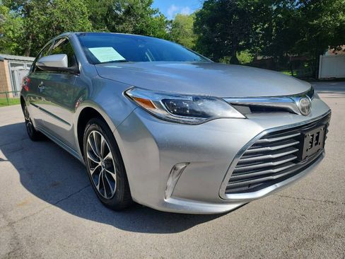 Used 2017 Toyota Avalon XLE FWD image 1