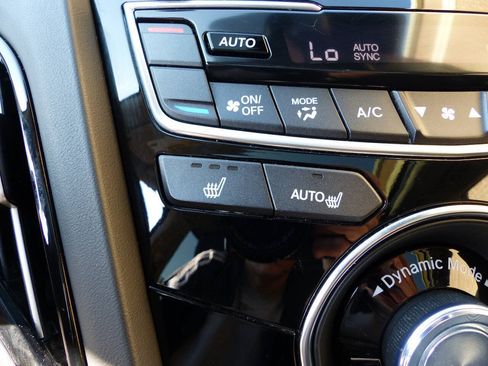 Used 2024 Acura RDX SH-AWD w/ Technology Package image 40