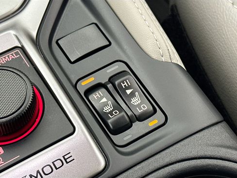 Used 2024 Subaru Forester Premium image 19