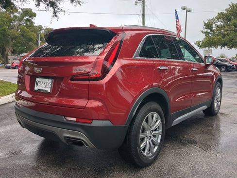 Used 2020 Cadillac XT4 Premium Luxury image 4