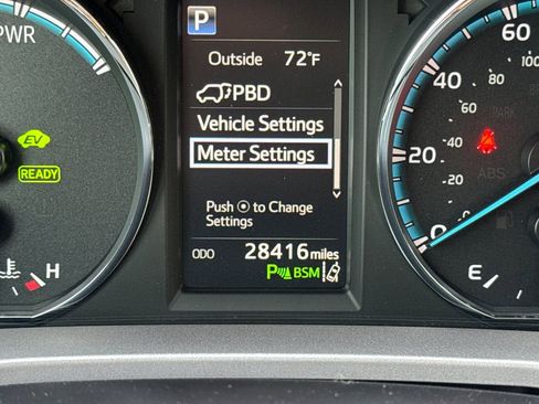 Certified 2018 Toyota RAV4 Limited w/ Advanced Technology Package image 30