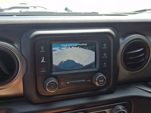 Used 2021 Jeep Wrangler Unlimited Sport AWD/4WD image 21