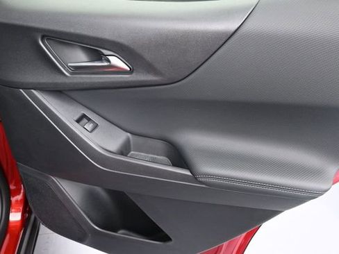 New 2026 Chevrolet Equinox LT FWD image 32
