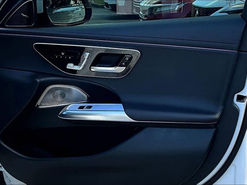 Used 2024 Mercedes-Benz E 350 4MATIC Sedan image 26