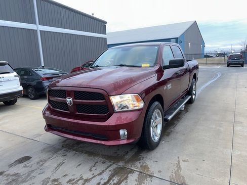 Used 2017 RAM 1500 Express image 1