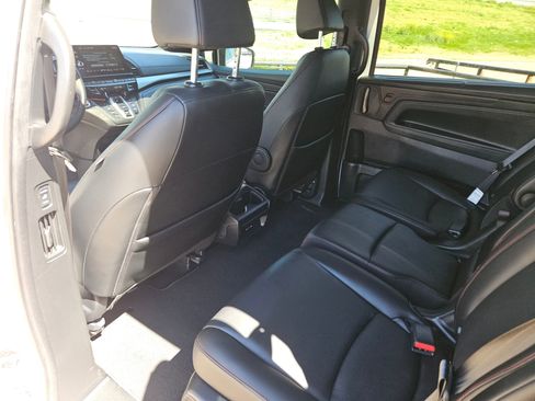 Certified 2025 Honda Odyssey Sport-L image 12