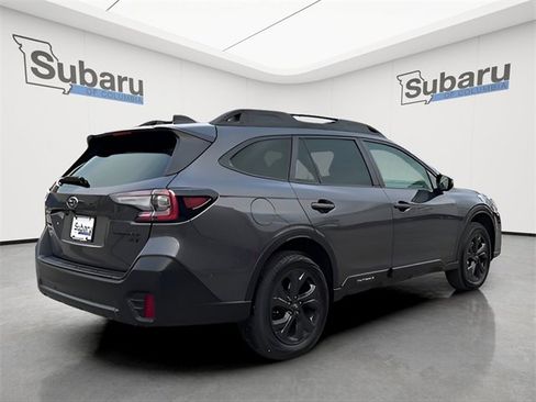 Used 2020 Subaru Outback Onyx Edition XT image 7