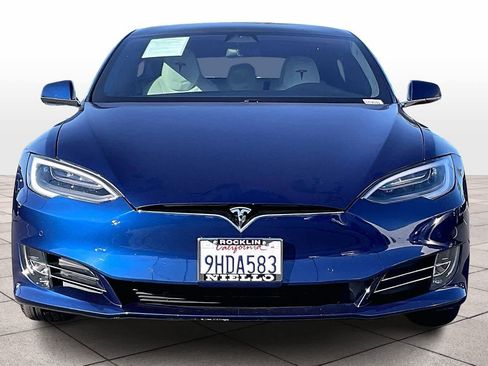 Used 2019 Tesla Model S Performance image 3