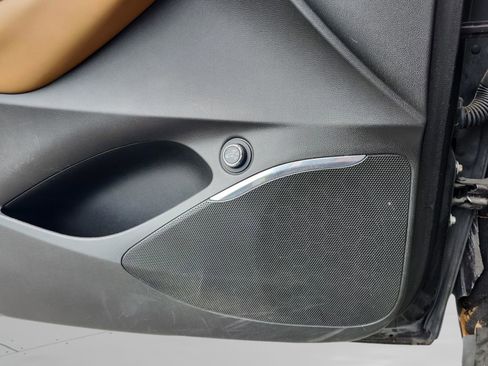 Used 2018 Buick Enclave Essence image 26