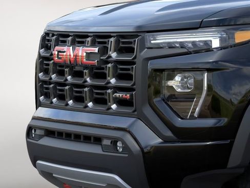 New 2026 GMC Canyon AT4 AWD/4WD image 13
