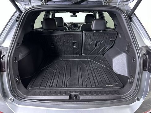 Used 2024 Chevrolet Equinox RS w/ LPO, Floor Liner Package FWD image 27