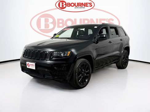 Used 2021 Jeep Grand Cherokee Laredo X AWD/4WD image 6