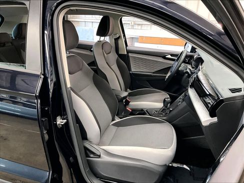 Used 2023 Volkswagen Taos S image 9