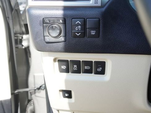 Used 2023 Lexus GX 460 Premium AWD/4WD image 22
