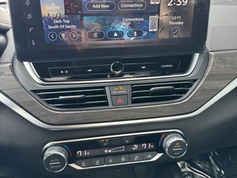 New 2025 Nissan Altima 2.5 SV w/ SV Premium Package image 14