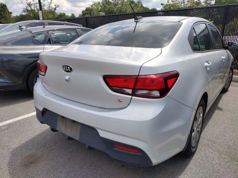 Used 2020 Kia Rio S FWD image 4