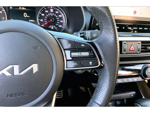 Used 2024 Kia Forte GT-Line w/ GT-Line Premium Package FWD image 17