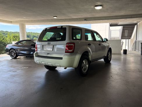 Used 2012 Ford Escape XLS FWD image 7