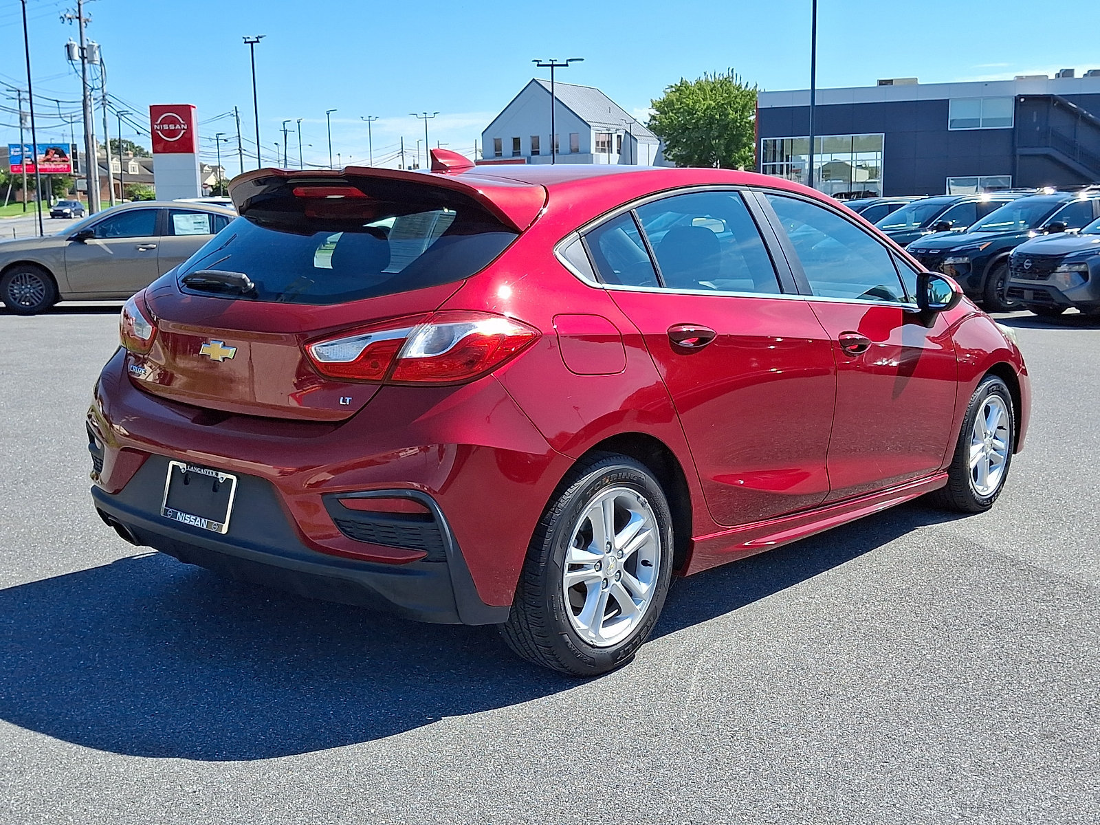 Used 2017 Chevrolet Cruze LT w/ Convenience Package FWD image 7