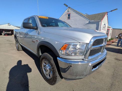 Used 2016 RAM 2500 SLT AWD/4WD image 7