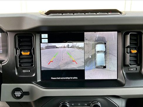 Used 2023 Ford Bronco Badlands w/ Sasquatch Package image 14