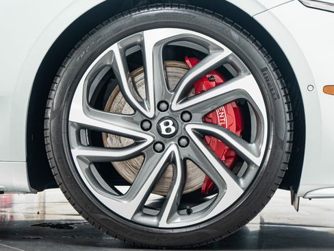 Used 2025 Bentley Continental GT Speed AWD/4WD image 43