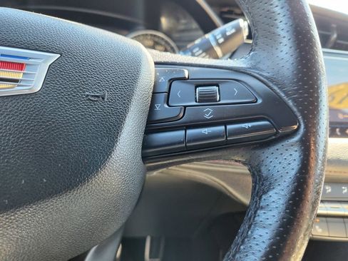 Used 2019 Cadillac XT4 Sport w/ Enhanced Visibility Package FWD image 21