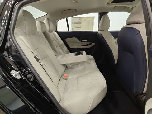New 2026 Nissan Sentra SL w/ Floor Mat Package FWD image 17