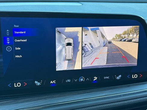 Used 2025 Chevrolet Tahoe Z71 image 27