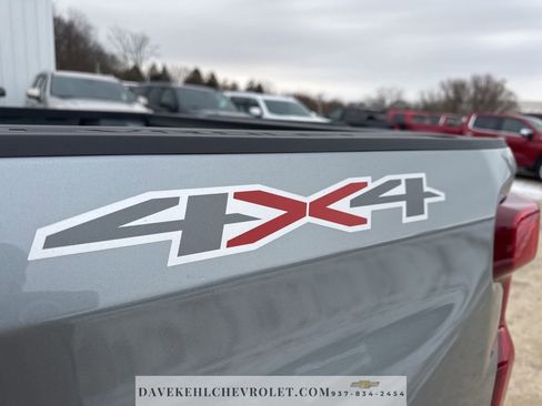 Used 2025 Chevrolet Silverado 1500 LT AWD/4WD image 55