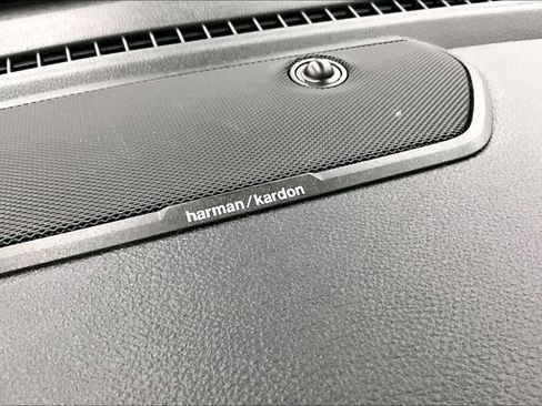 Used 2022 RAM 1500 Laramie w/ Night Edition AWD/4WD image 40