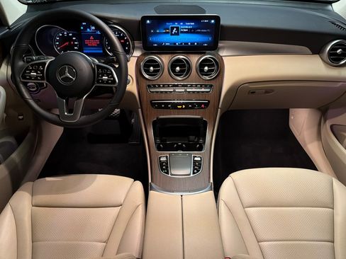 Used 2022 Mercedes-Benz GLC 300 4MATIC image 12
