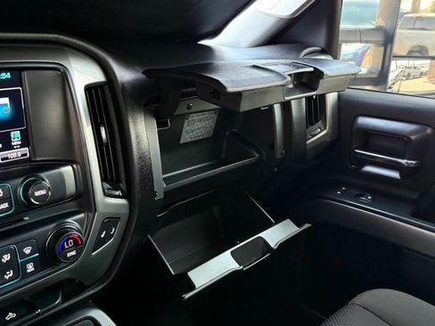 Used 2018 Chevrolet Silverado 1500 LT w/ All Star Edition AWD/4WD image 55