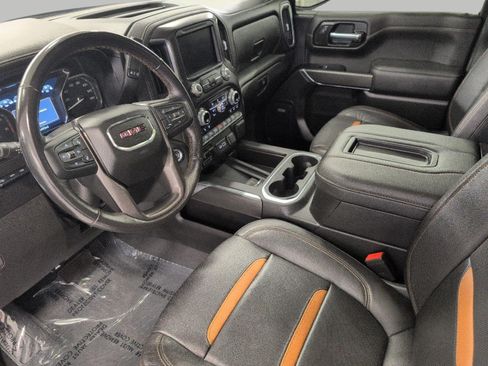 Used 2022 GMC Sierra 1500 AT4 w/ AT4 Premium Package AWD/4WD image 11