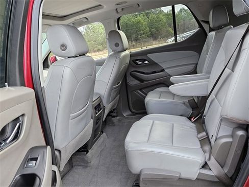 Used 2020 Chevrolet Traverse Premier image 8