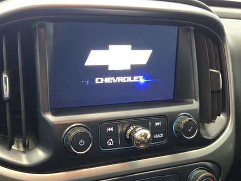 Used 2019 Chevrolet Colorado LT w/ LT Convenience Package image 22