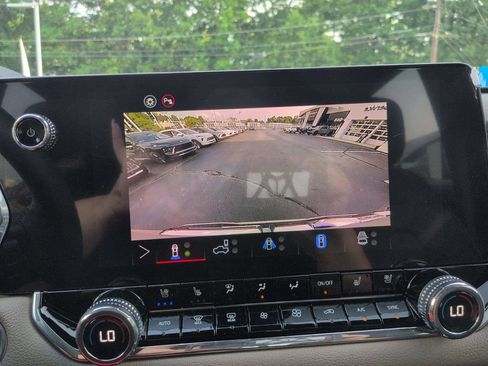 New 2026 GMC Canyon Denali AWD/4WD image 11