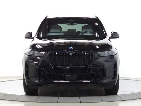 Used 2025 BMW X5 xDrive50e w/ Executive Package AWD/4WD image 2