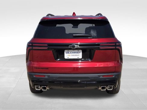 New 2026 Chevrolet Traverse LT w/ Midnight/Sport Edition FWD image 6