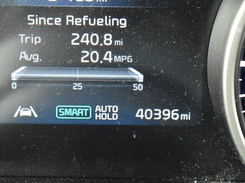 Certified 2024 Kia Carnival EX image 15